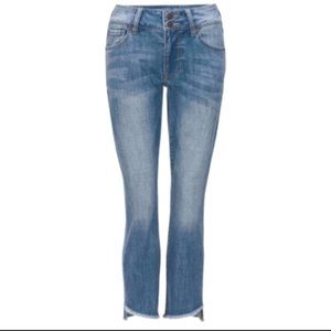 CAbi Hi Low crop jeans size 4. Style 6070